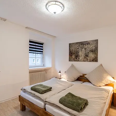 Alte Gaststaette Holiday home Balesfeld